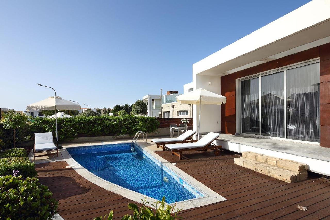 Paradise Cove Luxurious Beach Villas Paphos Extérieur photo