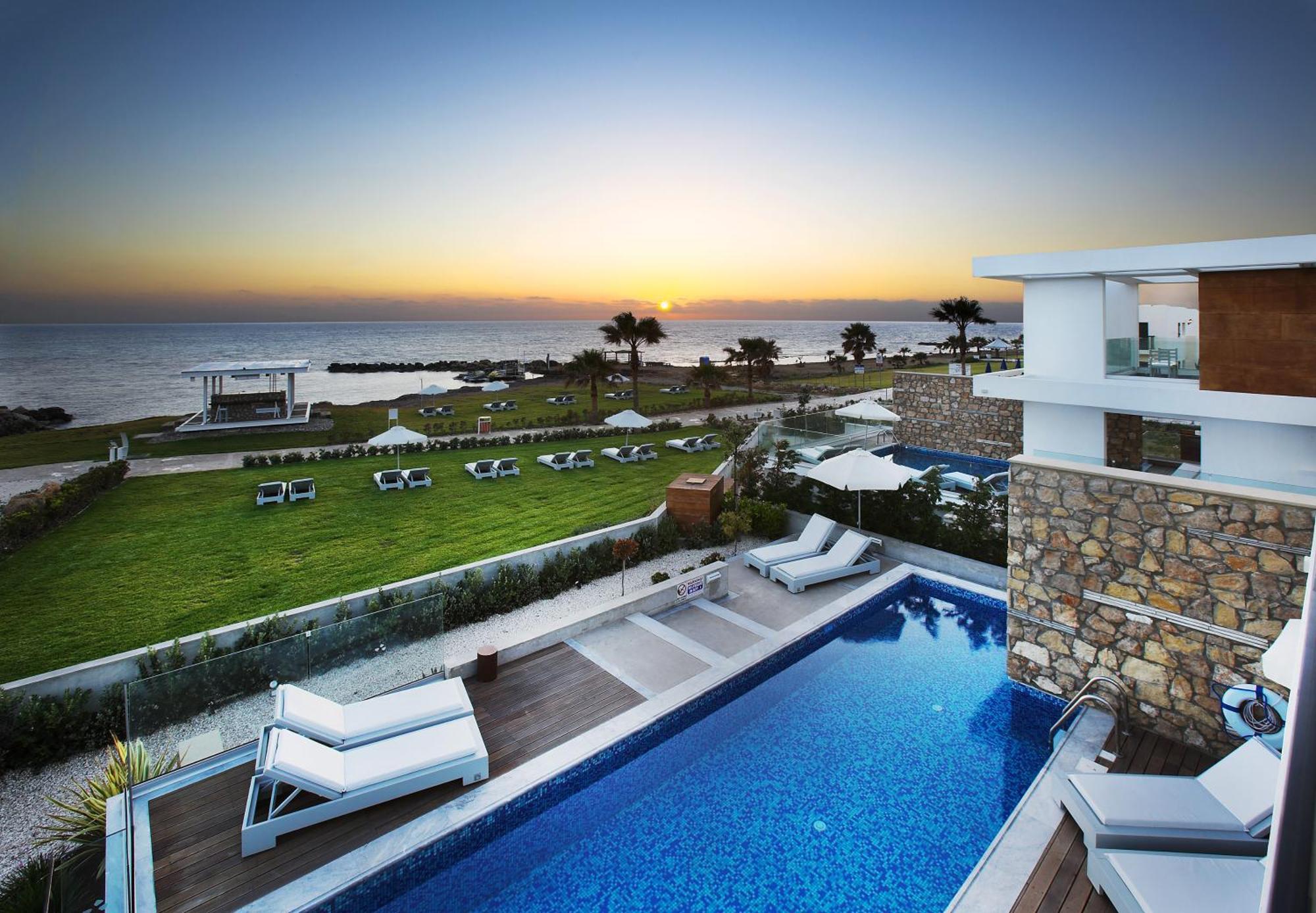 Paradise Cove Luxurious Beach Villas Paphos Extérieur photo